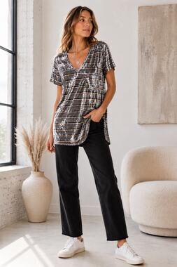 POL Crushed Velvet Rainbow Stripe V-Neck Pocket Tee Gray Small